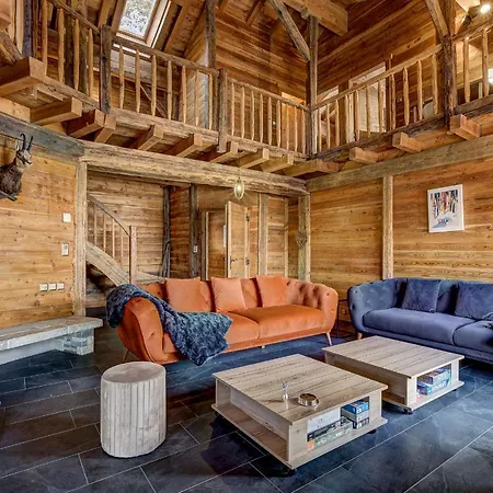 Alaska شاليه لا تزوماز